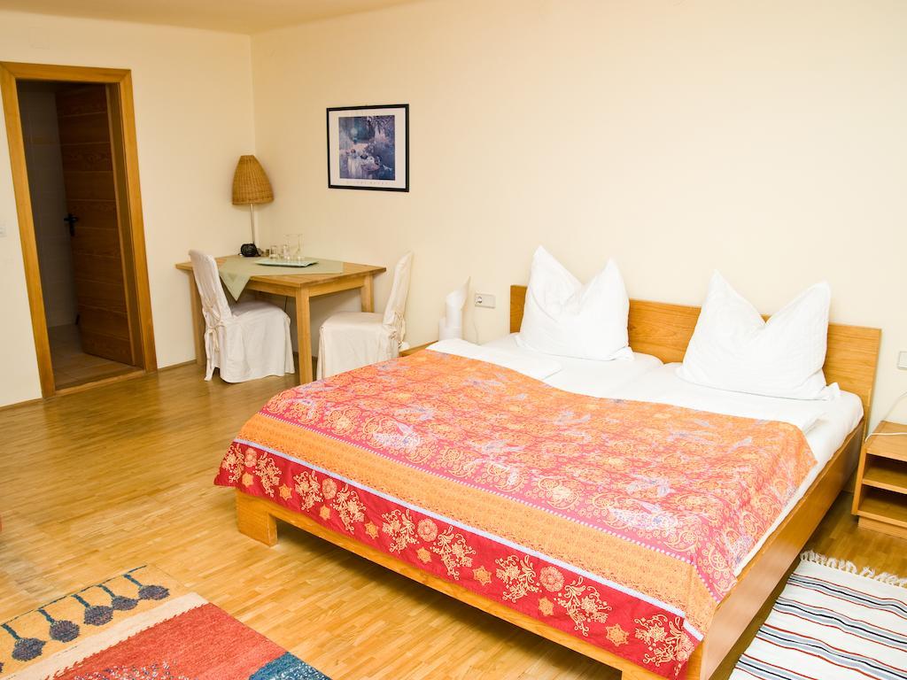 Pension Popotnik Villach Quarto foto